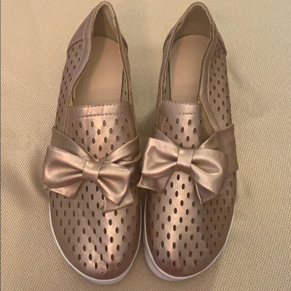 Rose gold fashion sneakers